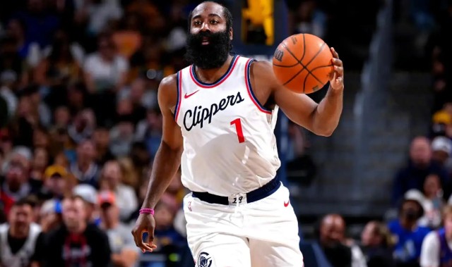 卢：哈登刚来快船仅7次出手 后来率队33胜6负！比尔是出色防守者